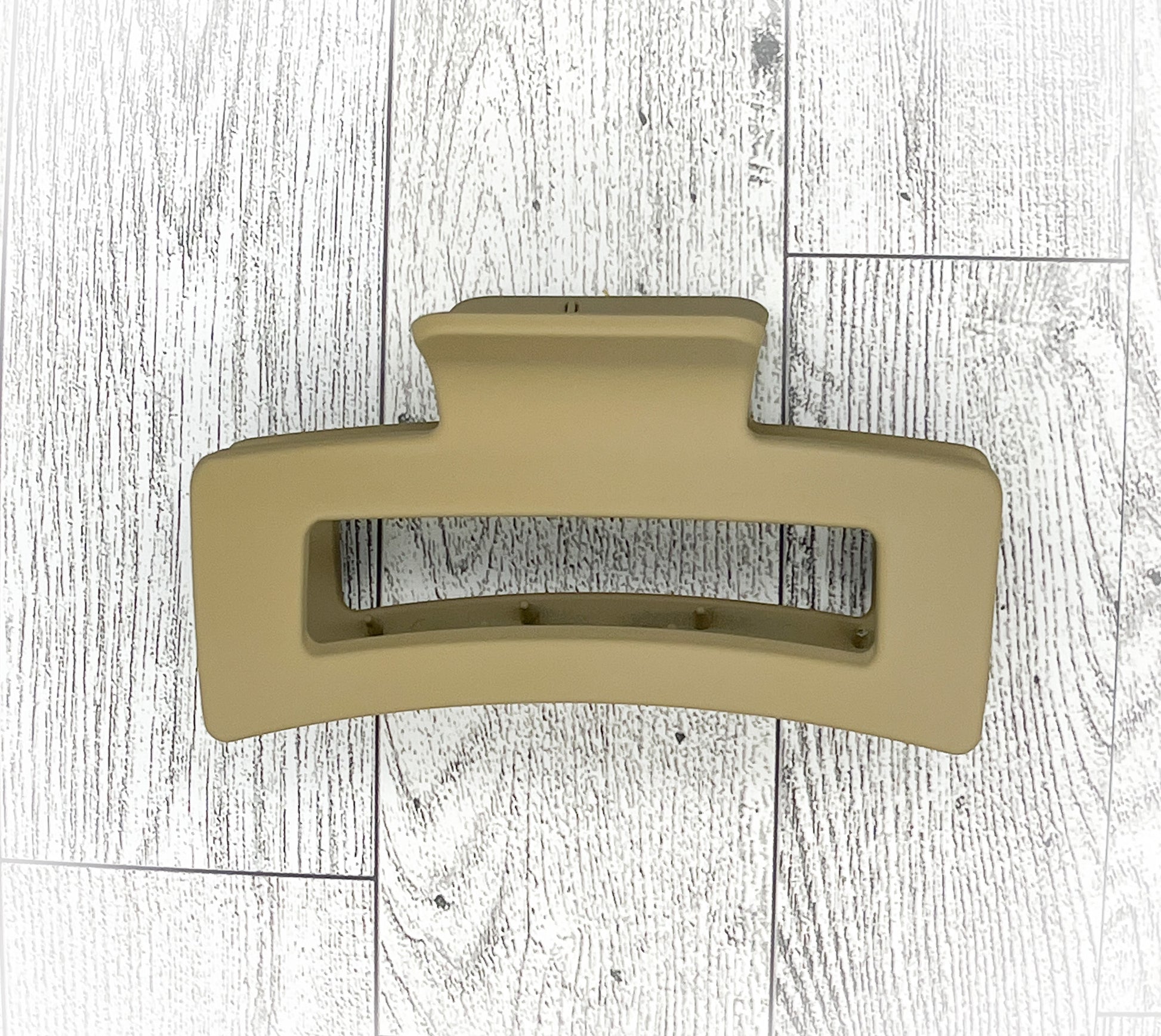 Matte Tan Hair claw clip - rectangular shape - 4 inches in length - Great for Braids, twists, long hair, thick hair, short hair, fine hair and coarse hair.